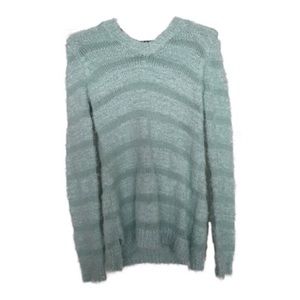 Cozy long sleeve sweater 🌟